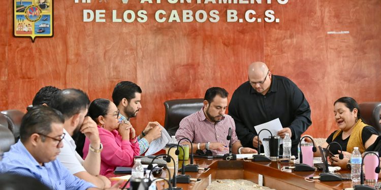 PRESIDE ALCALDE CHRISTIAN AGÚNDEZ LA REUNIÓN DE SEGUIMIENTO A LOS AVANCES DEL PDU 2040