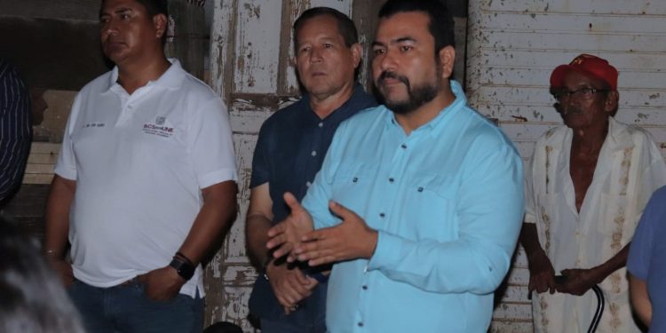 GOBIERNO DE LOS CABOS TRABAJA EN CONCILIAR PROBLEMAS SOCIALES ENTRE FAMILIAS Y UN PARTICULAR EN CABO SAN LUCAS