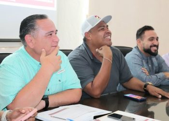 RECONOCEN AL PERSONAL DE SERVICIOS PÚBLICOS POR SU TRABAJO EN LAS CAMPAÑAS DE LIMPIEZA “CADA MANO CUENTA 2024”