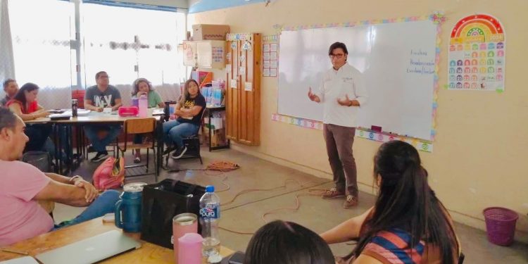 SE REÚNE COMISIONADA ESTATAL DE BÚSQUEDA CON AUTORIDADES MUNICIPALES DE LORETO