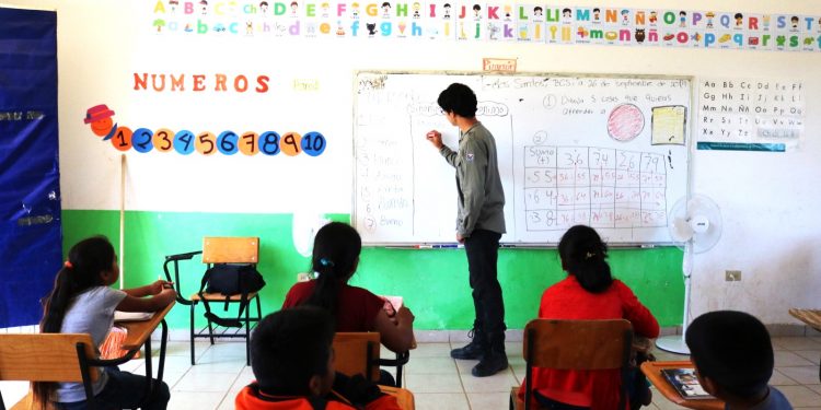 TRABAJAMOS EN LA UNIÓN DE LOS PUEBLOS PARA LOGRAR MAYOR DESARROLLO EN BCS: VMCC