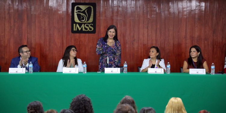 FORTALECE IMSS COMPETENCIAS DE MÉDICOS PATÓLOGOS Y CITOTECNÓLOGOS A NIVEL NACIONAL PARA MEJORAR CALIDAD DE DETECCIÓN TEMPRANA DEL CÁNCER CÉRVICO UTERINO