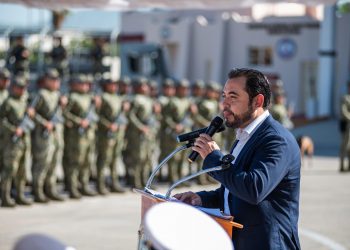 ENCABEZA ALCALDE CHRISTIAN AGUNDEZ GÓMEZ CEREMONIA DEL 203° ANIVERSARIO DE LA CREACIÓN DE LA ARMADA DE MÉXICO EN CABO SAN LUCAS
