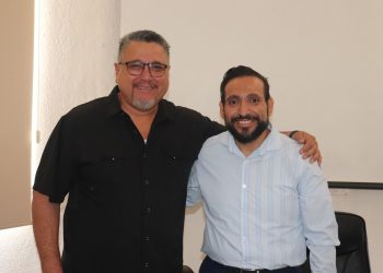 RECONOCE ALCALDE CHRISTIAN AGUNDEZ GÓMEZ ESFUERZO QUE REALIZA EL FOIS CON LA ENTREGA DE 2 OBRAS DE PAVIMENTACIÓN EN LOS CABOS