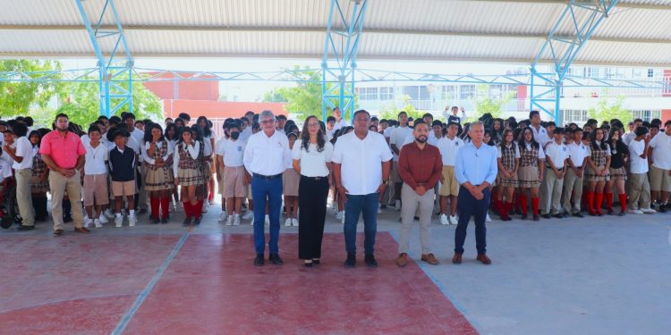 AUTORIDADES Y ESTUDIANTES DE CSL CONMEMORAN MEDIO SIGLO DE LA CONVERSIÓN DE TERRITORIO A ESTADO DE BAJA CALIFORNIA SUR