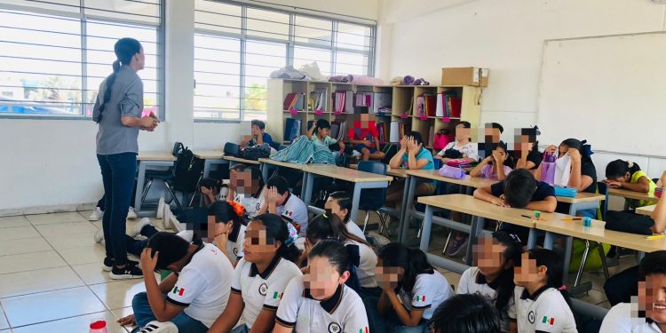 TALLER PARA PROMOVER “ EL DERECHO A LA EDUCACIÓN “ BENEFICIA A 340 ESTUDIANTES Y DOCENTES EN LOS CABOS