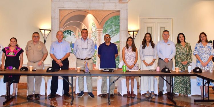 INICIÓ GOBIERNO MUNICIPAL DE LOS CABOS ORGANIZACIÓN Y LOGÍSTICA PARA DESFILE CONMEMORATIVO DE LA REVOLUCIÓN MEXICANA