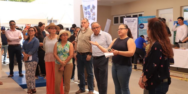 EXITOSA MUESTRA GASTRONÓMICA EN LA SEMANA DE INGENIERÍA EN PESQUERÍAS