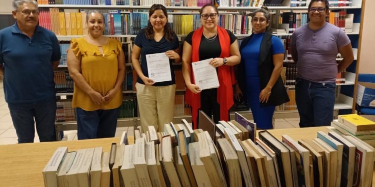 UABCS FORTALECE SUS SERVICIOS BIBLIOTECARIOS EN EL ESTADO