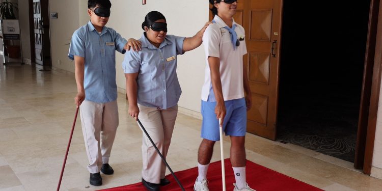 IMDIS LOS CABOS REALIZA TALLERES DE SENSIBILIZACIÓN EN EMPRESAS LOCALES PARA IMPULSAR INCLUSIÓN LABORAL