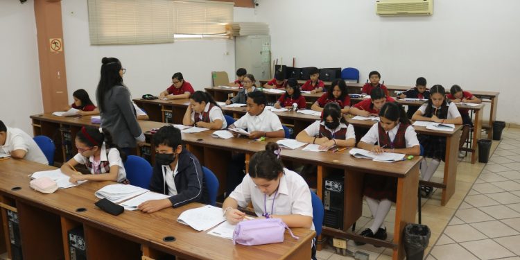 CAPACITA COMISIÓN PARA PREVENIR LA TRATA DE PERSONAS, A 52 SERVIDORES PÚBLICOS DE LOS CABOS