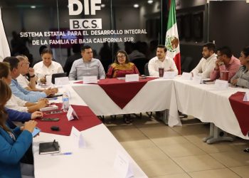 IMPARTEN PLÁTICA SOBRE PREVENCIÓN DEL SUICIDIO A JÓVENES DE LA GUARDIA NACIONAL