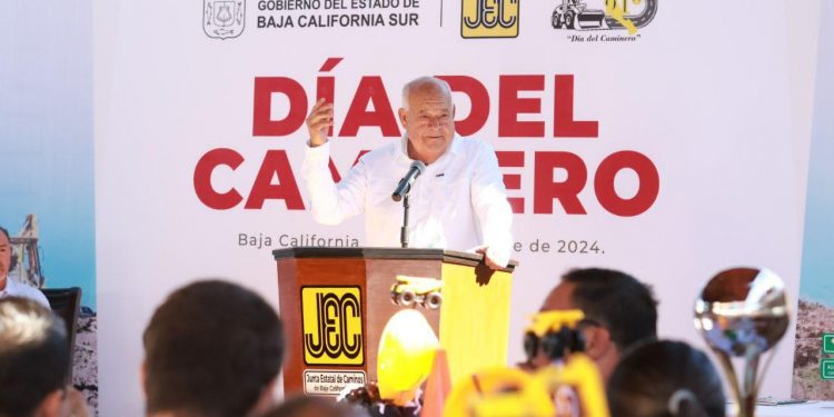 IMPARTE SEDIF 4° DIPLOMADO “DEMOCRACIA FAMILIAR Y COMUNITARIA”