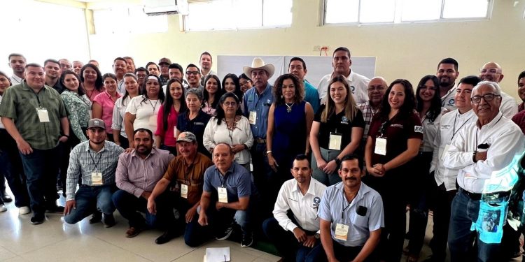 IMPARTEN PLÁTICA SOBRE PREVENCIÓN DEL SUICIDIO A JÓVENES DE LA GUARDIA NACIONAL