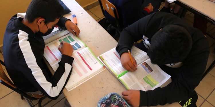 SE REÚNE COMISIONADA ESTATAL DE BÚSQUEDA CON AUTORIDADES MUNICIPALES DE LORETO