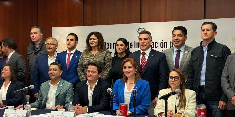 INSTALACIÓN DE LA COMISIÓN DE HACIENDA Y CRÉDITO PÚBLICO EN EL SENADO DE LA REPÚBLICA