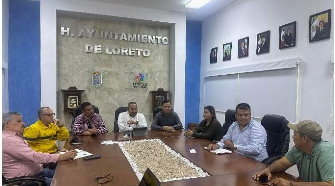 TRAS LAS HUELLAS Por Monserrath Villalejo Baeza