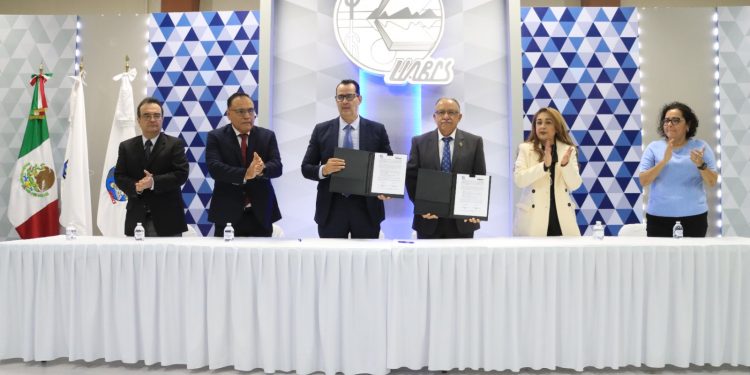 UABCS FUE SEDE DEL CONGRESO INTERNACIONAL DE LA ACADEMIA MEXICANA DE DERECHO “JUAN VELÁZQUEZ”