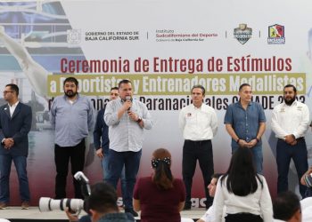 RECONOCE GOBIERNO DE BCS A MEDALLISTAS DE LOS NACIONALES Y PARANACIONALES CONADE 2023