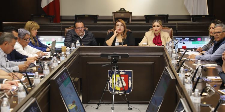 SESIONA COMITÉ DE ENERGÍA DE BCS; BRINDARÁN SEGUIMIENTO A COMITÉS MUNICIPALES