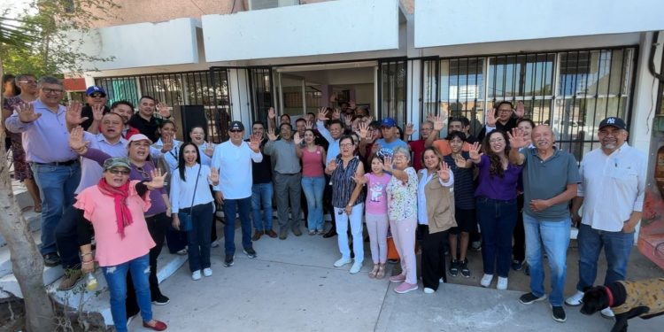 INAUGURA GRUPO AMIGOS PARA EL BIENESTAR SALÓN DE USOS MULTIPLES EN EL PEDREGAL