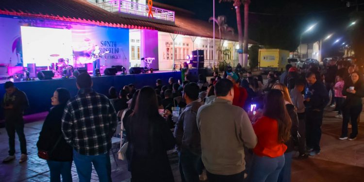 SE DESARROLLÓ CON ÉXITO EL CHOYERO ROCK FEST, SANTA ROSALÍA