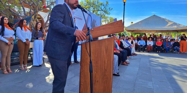    LAS MUJERES EN LOS CABOS “NO ESTÁN SOLAS”, DESTACÓ ALCALDE CHRISTIAN AGÚNDEZ