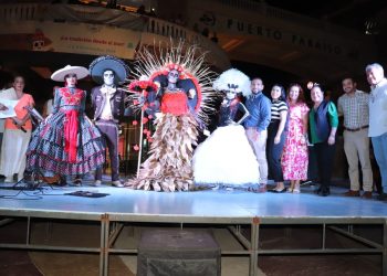 EXITO TOTAL DE “ ALTARES EN EL MAR 2024” AYUNTAMIENTO DE LOS VABOS REFRENDA COMPROMISO EN EL FOMENTO DE TRADICIONES