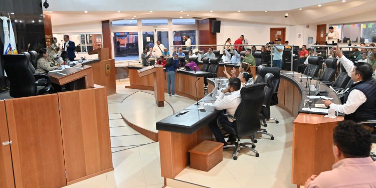 ACUERDA CONGRESO DE BCS EXHORTAR A CFE PARA QUE RECLASIFIQUE LA TARIFA 1F A BCS Y DIFUNDA POSIBILIDAD DE CONVENIOS DE PAGO A USUARIOS