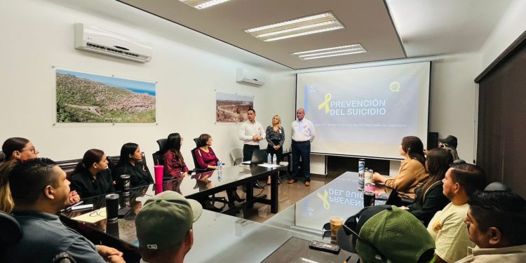 RECIBIÓ PERSONAL DE LA JUNTA ESTATAL DE CAMINOS CAPACITACIÓN DE LA PGJE PARA PREVENIR DIVERSOS DELITOS