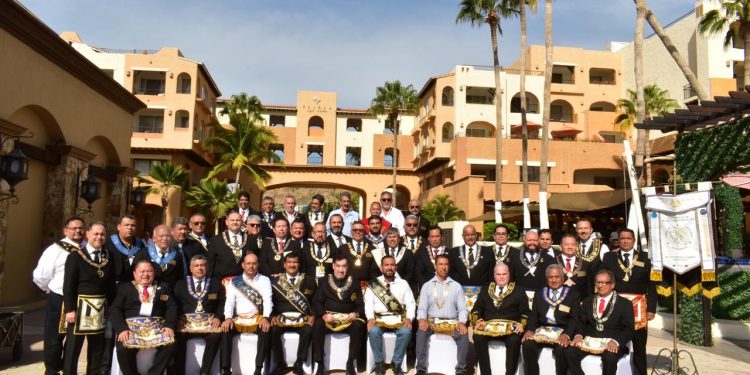 GOBIERNO DE LOS CABOS PRESENTE EN LA ASAMBLEA DE LA CONFEDERACIÓN DE GRANDES LOGIAS REGULARES DE LOS ESTADOS UNIDOS MEXICANOS