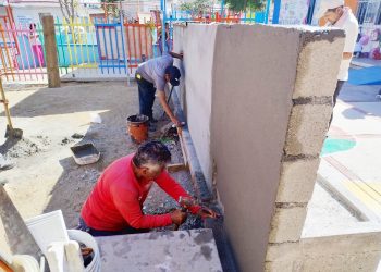 CAPACITAN A CAJERAS PARA MEJORAR ATENCIÓN A CONTRIBUYENTES EN CABO SAN LUCAS