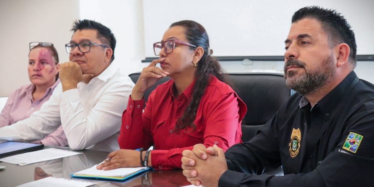 A TRAVÉS DE LA CONCILIACIÓN, AYUNTAMIENTO DE LOS CABOS BUSCA PROPICIAR MAYORES BENEFICIOS PARA TIANGUISTAS DE CSL