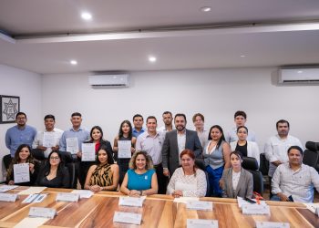 INSTALA CHRISTIAN AGÚNDEZ JUNTA DE GOBIERNO DEL INSTITUTO DE LA JUVENTUD DE LOS CABOS