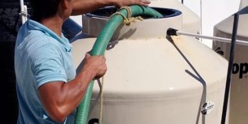 ABASTECE OOMSAPAS CON PROGRAMA EMERGENTE DE AGUA A COLONIAS ALTAMIRA PLUS, LOMAS DEL VALLE Y TIERRA Y LIBERTAD