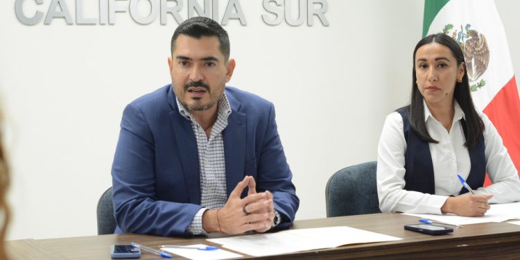 RIGO MARES ASUME LA DIRIGENCIA ESTATAL DEL PAN Y CONVOCA A UN FRENTE DE RESISTENCIA CIVIL