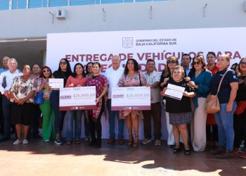 EMPRENDEN GOBIERNO ESTATAL Y AYUNTAMIENTO DE LOS CABOS CAMPAÑA DE DESCACHARRIZACIÓN PARA PREVENIR EL DENGUE