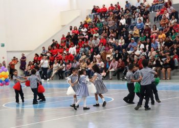 RECIBE GOBIERNO DE BCS UNIDAD MÉDICA MÓVIL, POR PARTE DE FUNDACIÓN LETTY COPPEL