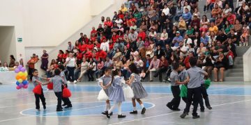 RECIBE GOBIERNO DE BCS UNIDAD MÉDICA MÓVIL, POR PARTE DE FUNDACIÓN LETTY COPPEL