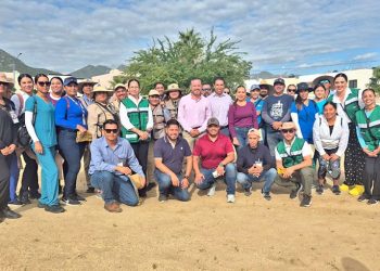 EMPRENDEN GOBIERNO ESTATAL Y AYUNTAMIENTO DE LOS CABOS CAMPAÑA DE DESCACHARRIZACIÓN PARA PREVENIR EL DENGUE