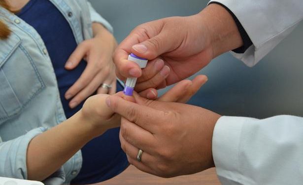 APLICA IMSS BAJA CALIFORNIA SUR VIH MEDIANTE PRUEBAS RÁPIDAS VOLUNTARIAS EN MUJERES EMBARAZADAS