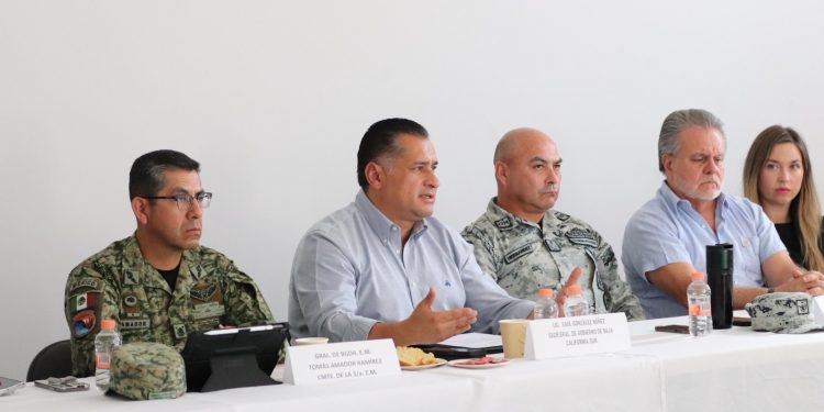 ENCABEZA SECRETARIO GENERAL DE GOBIERNO, REUNIÓN CON HOTELEROS DE LOS CABOS