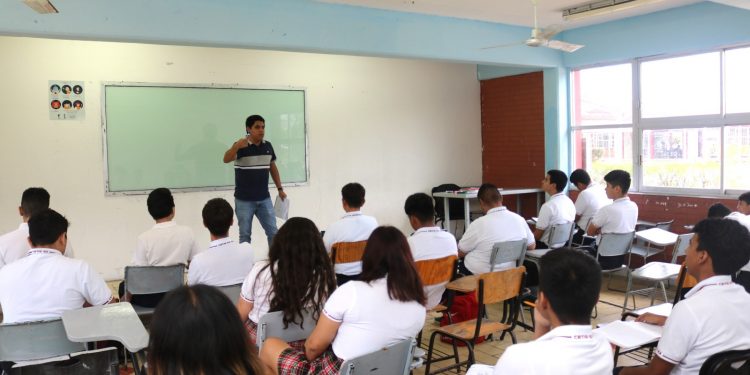 BRINDA SEP CAPACITACIÓN A MÁS DE DOS MIL DOCENTES DE PREPARATORIA SOBRE LA NUEVA ESCUELA MEXICANA