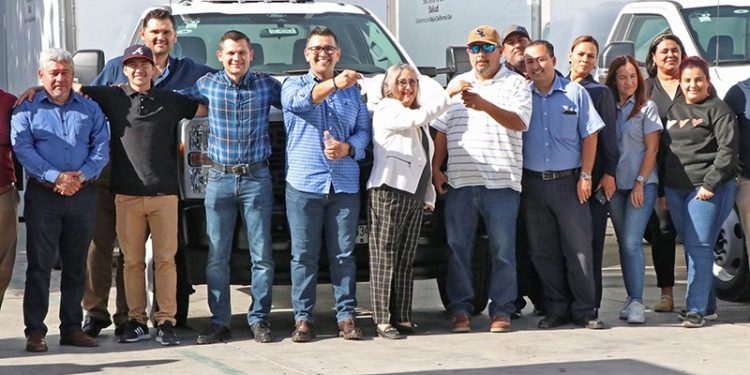 EJERCE GOBIERNO DE BCS 92 MDP PARA MEJORAMIENTO DE CAMINOS ESTATALES