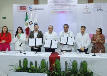 FIRMAN CONVENIO ANUIES-UABCS-SISTEMA ANTICORRUPCIÓN BCS
