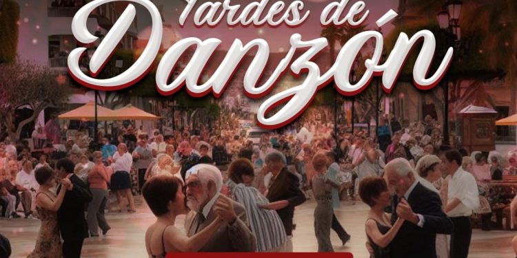 LOS MIÉRCOLES SON “TARDES DE DANZÓN” EN LA PLAZA PÚBLICA LEÓN COTA COLLINS