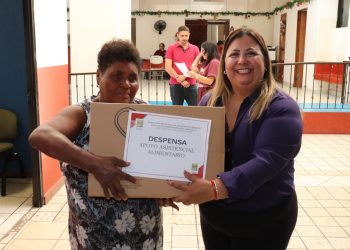 ENTREGÓ DIRECCIÓN MUNICIPAL DE ATENCIÓN CIUDADANA APOYOS A CIUDADANÍA DE CABO SAN LUCAS   