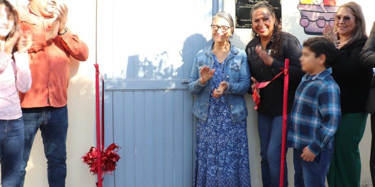 INAUGURAN EN CABO SAN LUCAS, BIBLIOTECA ESCOLAR DE LA PRIMARIA “EFRAÍN CESEÑA CESEÑA”