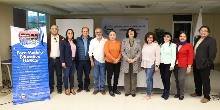PRESENTAN RESULTADOS DEL FORO MODELO EDUCATIVO EN EXTENSIÓN ACADÉMICA LOS CABOS DE LA UABCS