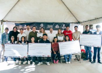 ENTREGA AYUNTAMIENTO DE LOS CABOS RECURSOS DEL PROGRAMA IMPULSÓ EMPRENDEDOR A JÓVENES